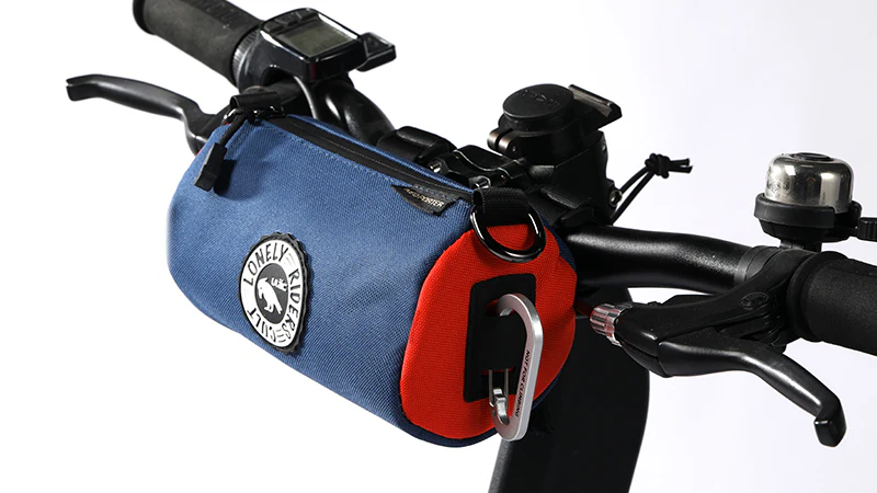 Смотреть видеообзор Сумка для велосипеда Ulac Coursier Pulse Handlebar Bag Punch